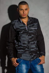Andrew_Grayson Public Pic 8