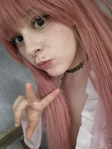 Blossom_Anna a cute girl with freckles 圖片 4