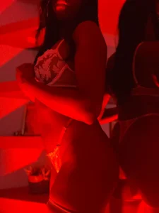 Hot! 👀 de Taylorvidal  Imagens