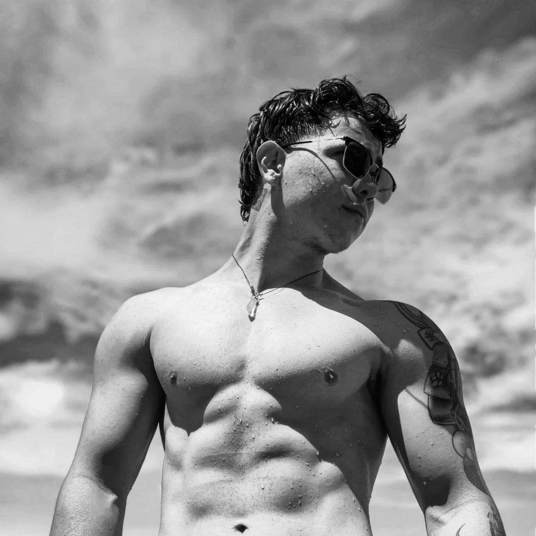 AngelLatinBoyPublic图片 2