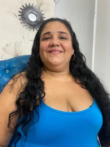 mature_aliciaa Public Pic 4