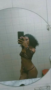 kattybrownes_64 katty 圖片