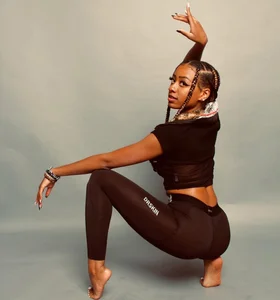 StudioWahines69 Yembo Model Moments Pic