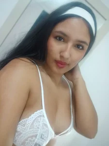 viioleta_stone White lingerie Billede