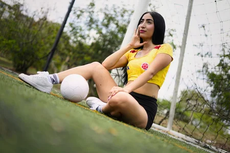 natasha_moreno Soccer afternoon Bilde
