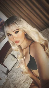 sassy_kara MEOW Foto