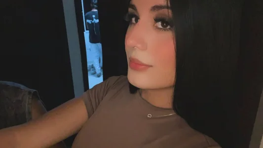MiaDaniella__ Public Pic