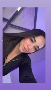 kathy_bakerr Black my favorite color Foto