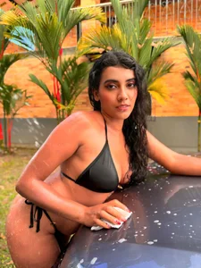 Scarlett__Moon Sexy Car wash 🙊🔥 slika 5