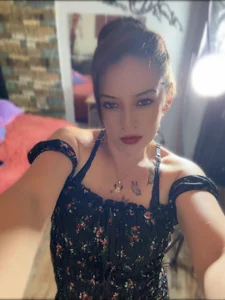 Denise_Diaz Public Pic 5