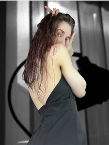 PetraHambelton Black Edition🖤 Pic 3