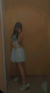 SkinnyCoupleeのPublicの 3枚の写真