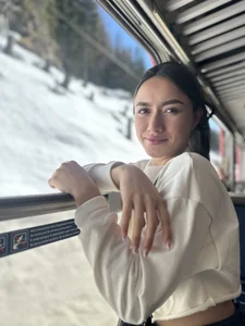 SaraWilliamss_ kullanıcısının Traveling albümü -  4 fotoğraf