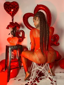 sophiia_swet sexy cupido in my room Pic 2