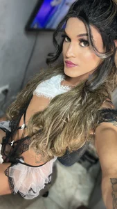 samanthahazellV Public Pic