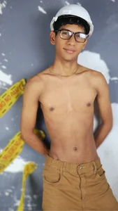 Nick_Collins18 sexy builder Immagine 