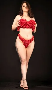 allison-sweet1 Public Pic 5