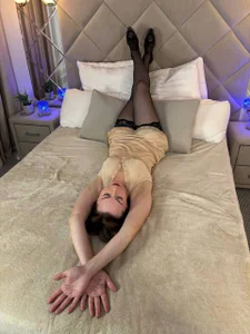 Hot milf in your bedroom de Jaqueline_Richardson Foto 3