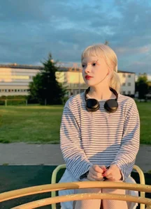 EIanorPugliaPublic Bild 3