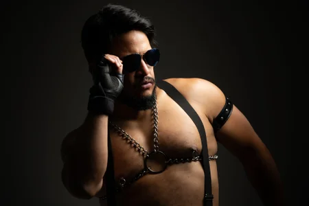 the_master_foal_ YOUR MASTER صورة واحدة|the_master_foal_ YOUR MASTER صورتان|the_master_foal_ YOUR MASTER  4 صور|the_master_foal_ YOUR MASTER  4 صورة