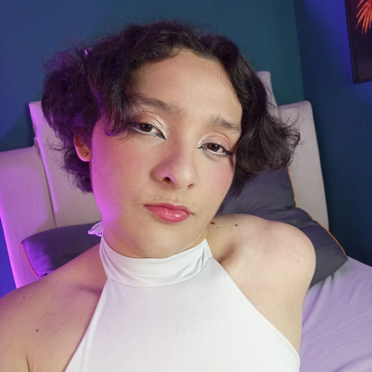 صور Nicki_Ripperton الرائجة  2509