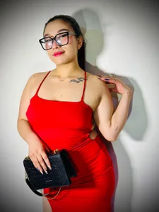 AdharaRose_Rs 🌹🤍 Classy, Sweet & Irresistible 🤍🌹 Pic 4