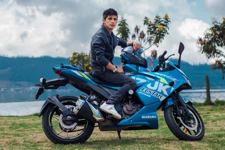 Jeick-Dawson A BIKER'S BIRTHDAY Pic 5