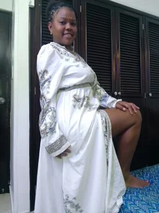 🤍White de kavya_suri_  Imagens