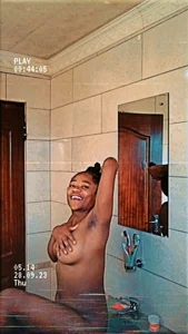 SexyAdel11 Public slika 4