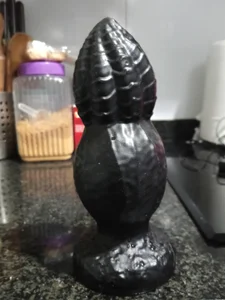 Xauencaliente: Dildo dragón negro enorme en espiral 16 ancho y 20 largo, no cabe entero dentro mi culito prieto ( 3 фото)