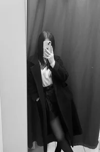 CoreenYorton 🖤 Foto 3