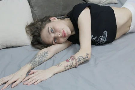 ChloeSunny Public 사진 3