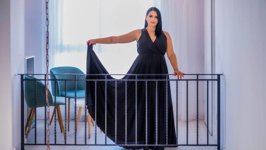 Fire Femme od Lauren_Saint  2 snímek