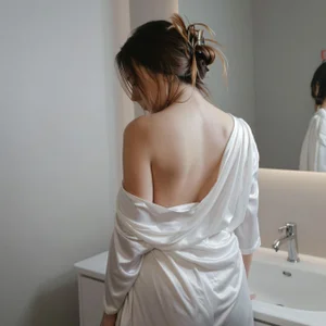 boozekirs_ hidden photography Pic 4