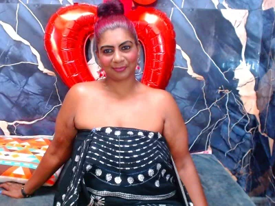 indianerotica69 PERFECTION Foto