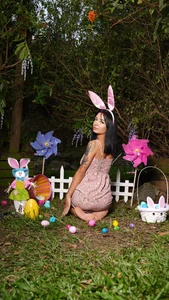 emily_dempsey Easter Sin 🐰💞  5টি ছবি