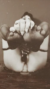 MarlaFknSinger Welcum to the Late Night Circus 🎪 You can be a slut on purpose รูป  5