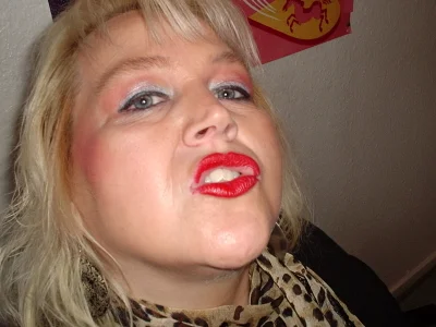 Blasflittchen: selfies im Büro ( 6 фото)