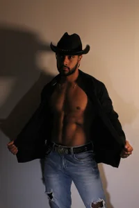 Santiago_huntt: Yijaaa ( 2 фото)