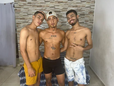 hello guys :) de kinkyhousexxxx  photos