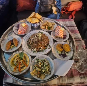 sher-- a theme and delicious food 🥰 Bilde 4