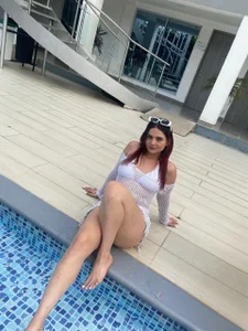 Twyla_Thar kullanıcısının FOR THE HEAT💦 albümü -  3 fotoğraf