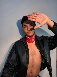 Damon_Salvarote_S Public Poză 5