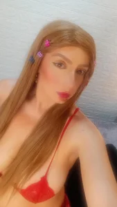 angel__red_: 🌹 Red is not only worn... it's felt. Do you dare to imagine what comes next? ( фото)