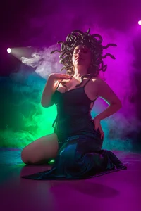 annyaparis Medusa 🐍 รูป  8