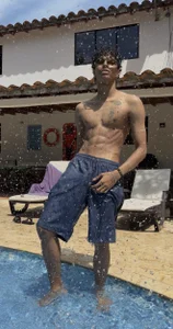 JamesDreams In the pool Foto 9