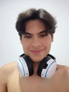 Public de LeonScott7  6 Imagens