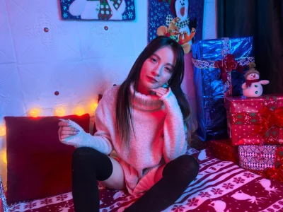 Merry christmas! 2024 od lauren_evans96  4 snímek