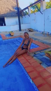 Hella254 Public slika