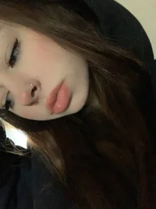 Selfie:3 de JanelBray  4 Imagens